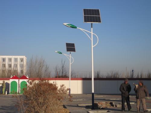 太阳能路灯控制器的特点