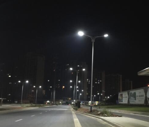 详解太阳能路灯的优势