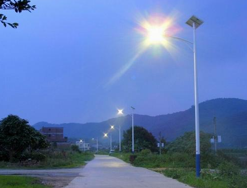 LED路灯日常维护从哪方面下手
