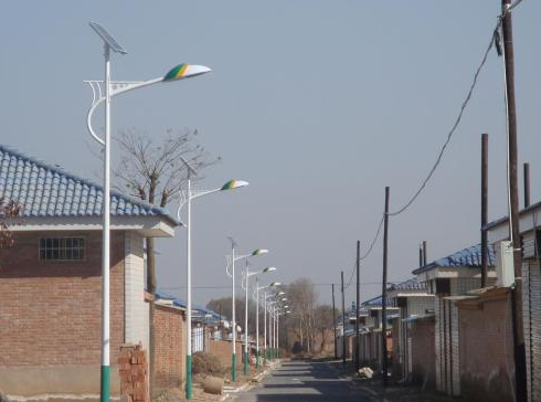 安装太阳能路灯间距有什么要求