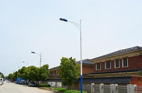 太阳能路灯新农村建设市场潜力大