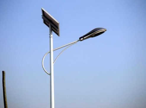 太阳能LED路灯设计恒流模块选择策略